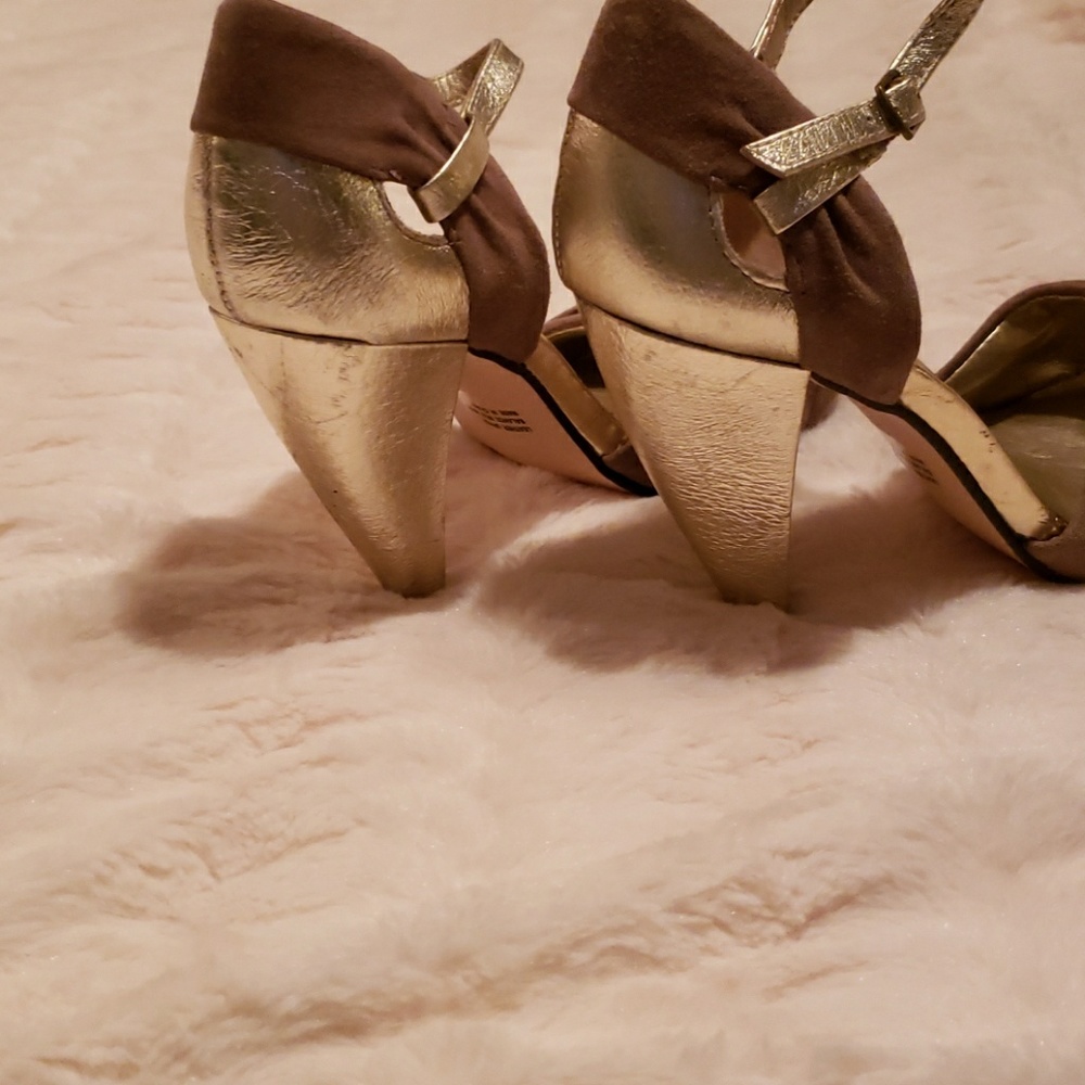 Seychelles metallic & taupe heels - Picture 4 of 6